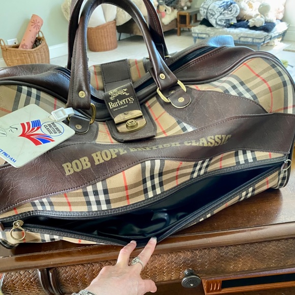 BURBERRY Classic XL Plaid Canvas Leather Duffle Travel Bag James Garner Bob Hope - Picture 12 of 12